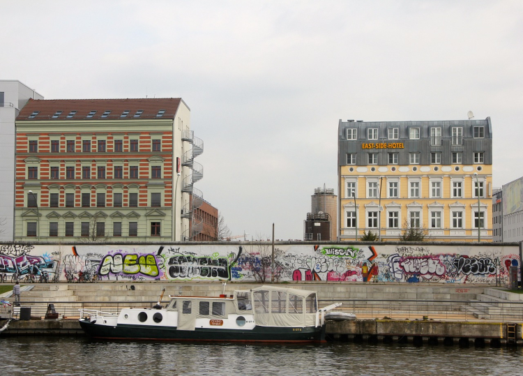  Mit dem Hochgeschwindigkeitszug von ÅódÅº nach Berlin